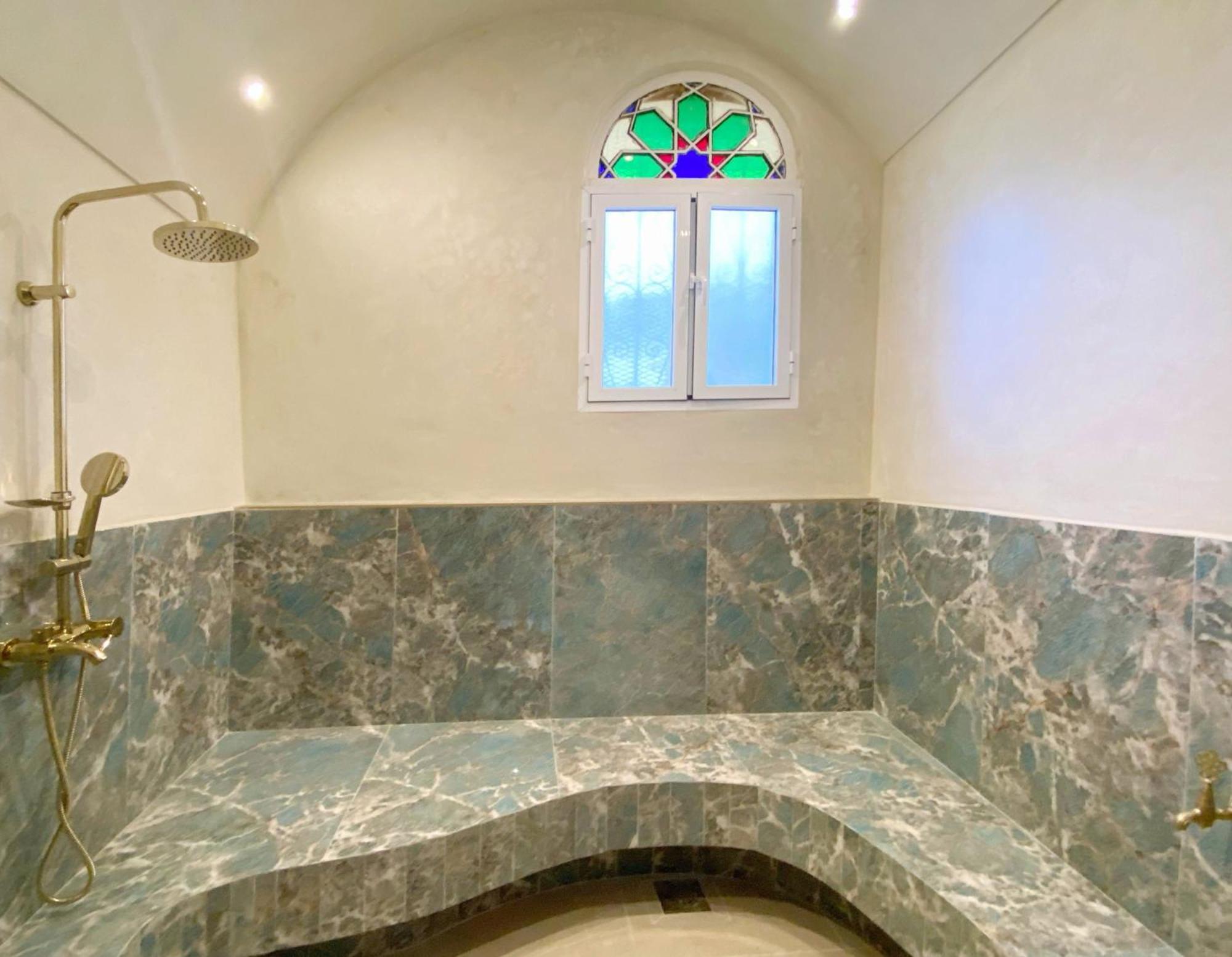 Absinthe Guest House Tangier Bagian luar foto