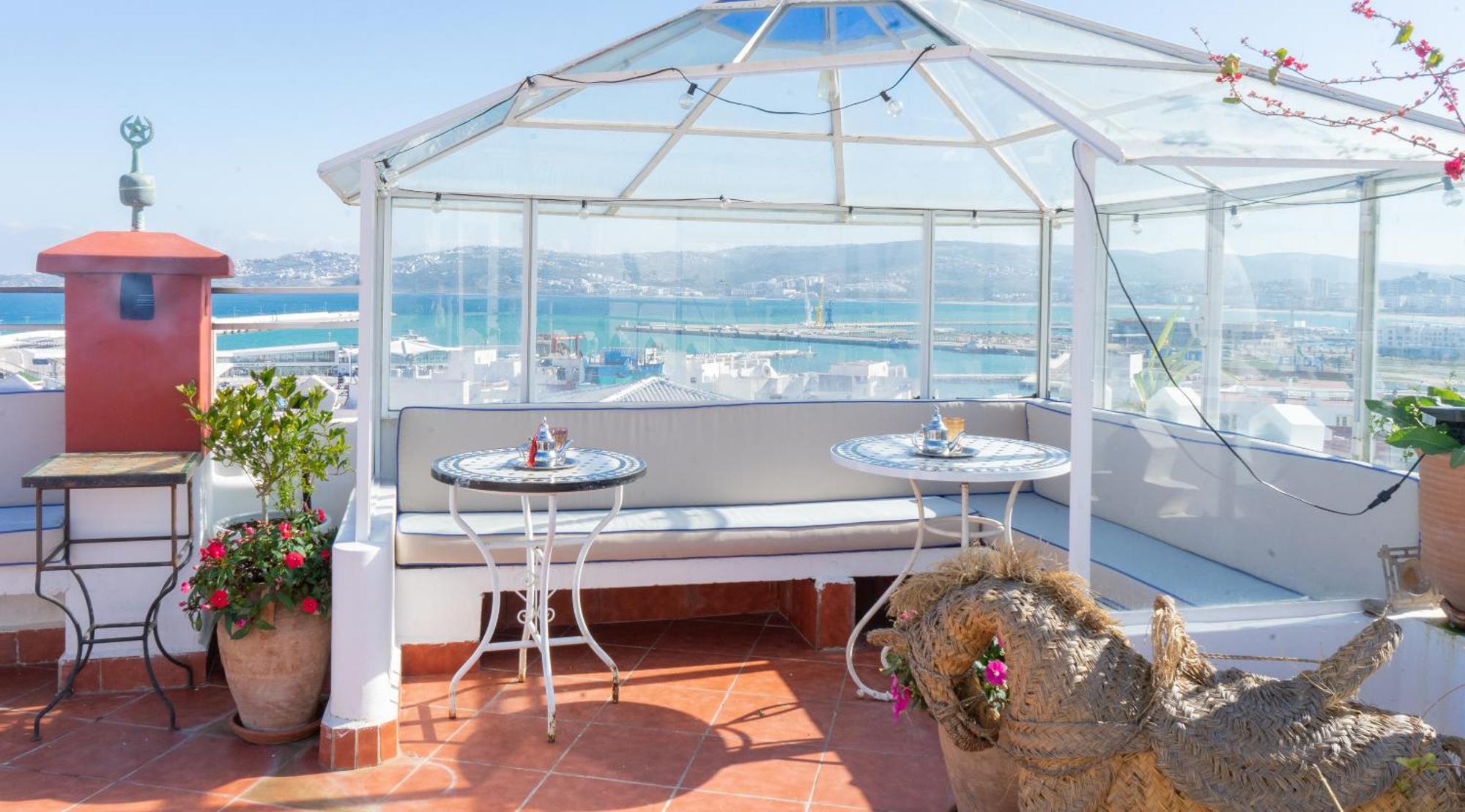 Absinthe Guest House Tangier Bagian luar foto
