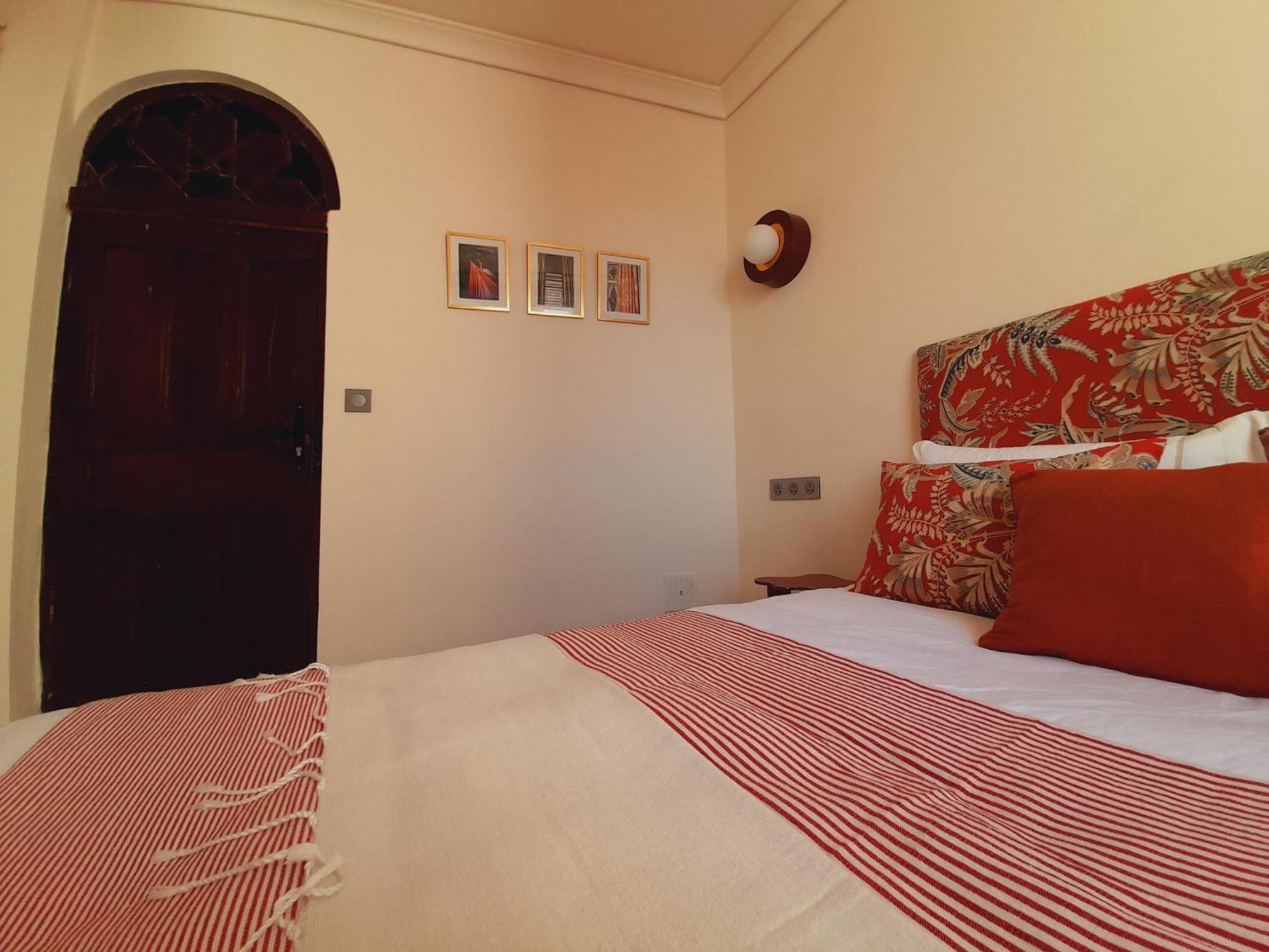 Absinthe Guest House Tangier Ruang foto