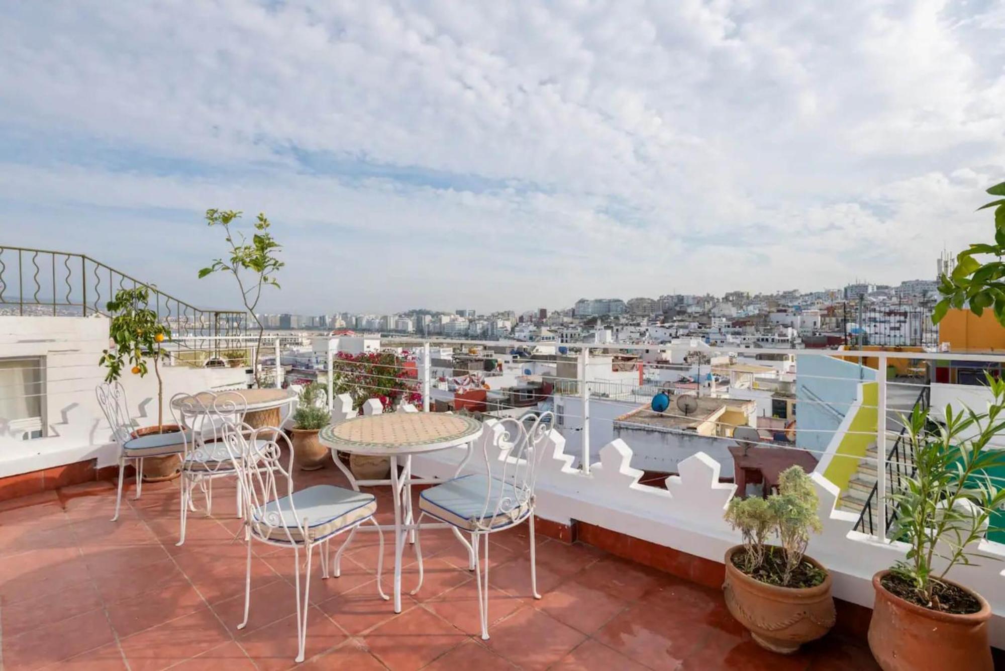 Absinthe Guest House Tangier Bagian luar foto